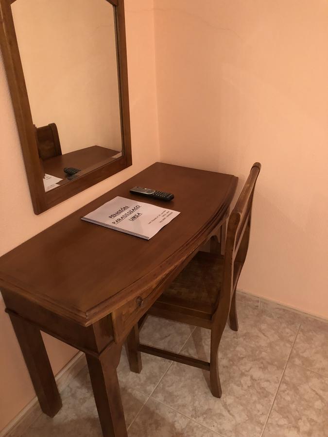 Meis 帕拉迪斯科乌米亚旅馆酒店 外观 照片